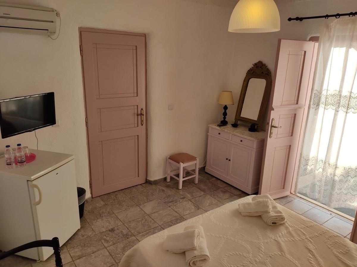 Porto Sikinos Hotel Alopronia 外观 照片