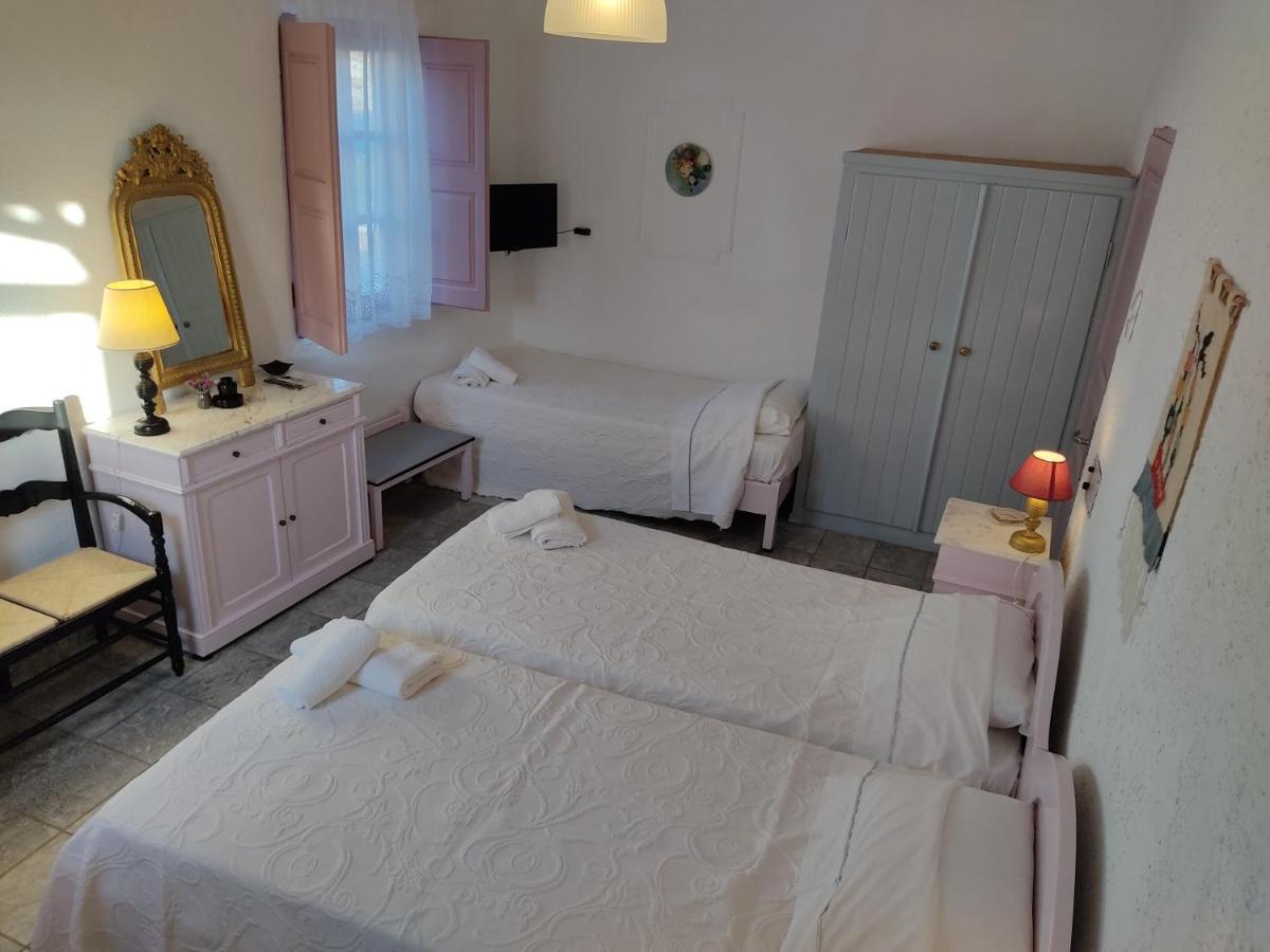 Porto Sikinos Hotel Alopronia 外观 照片