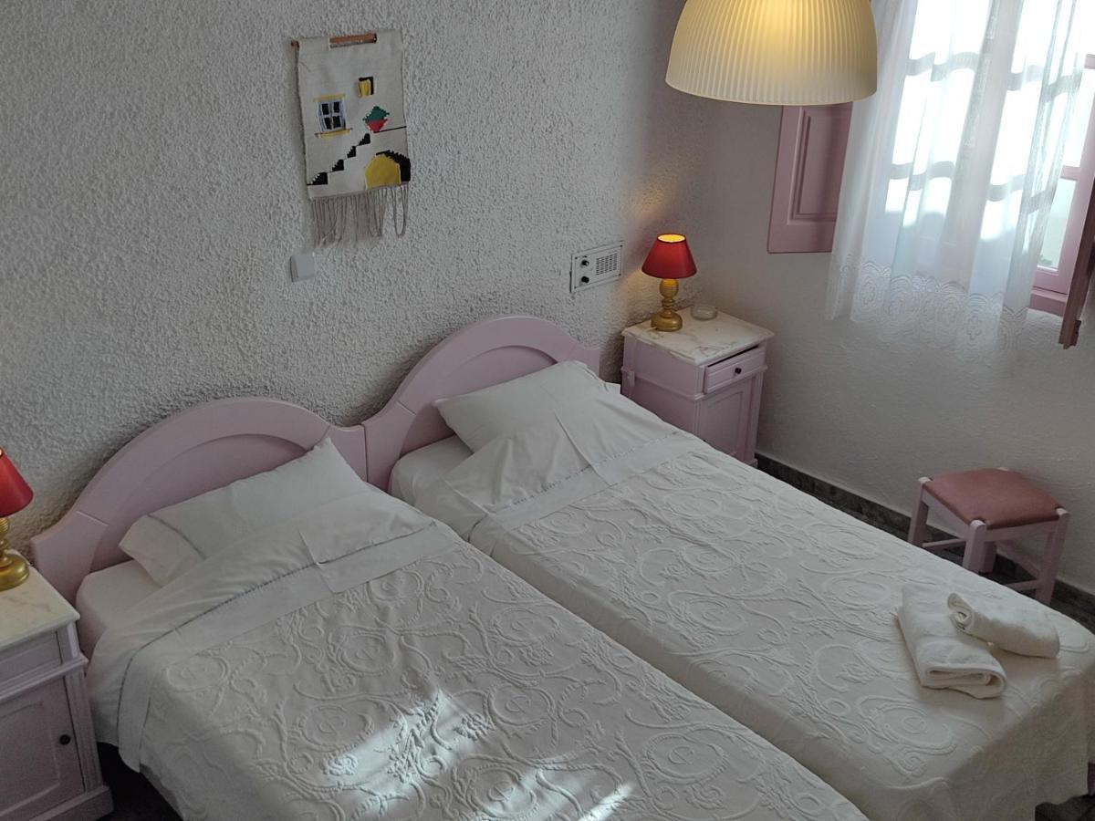 Porto Sikinos Hotel Alopronia 外观 照片