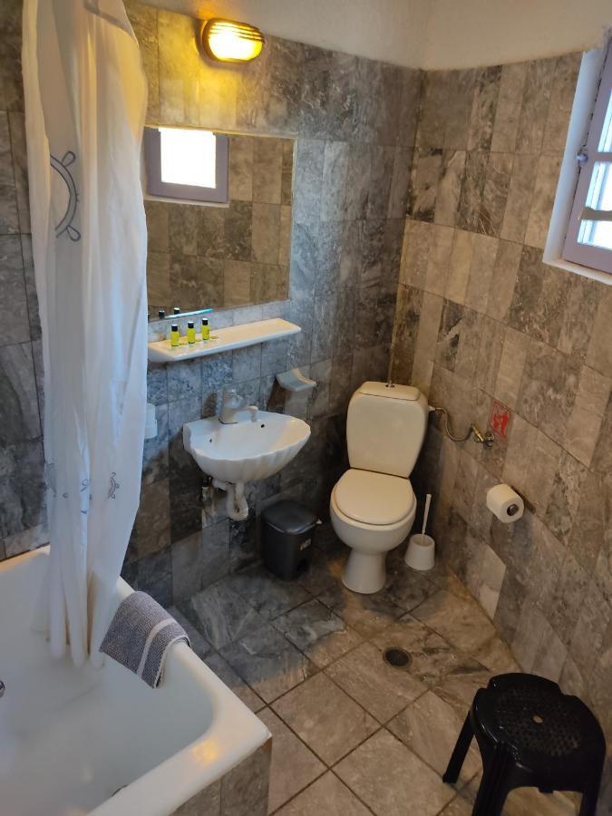 Porto Sikinos Hotel Alopronia 外观 照片