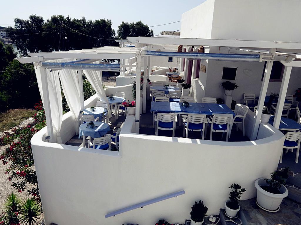 Porto Sikinos Hotel Alopronia 外观 照片